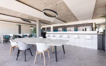 Office - image - 10