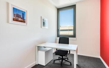 Office - image - 8