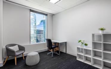 Office - image - 1