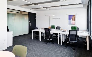Office - image - 6
