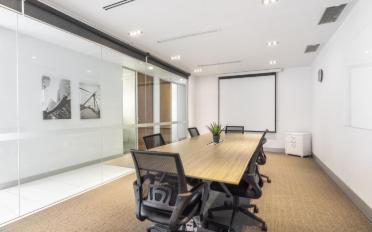 Bureau - image - 1