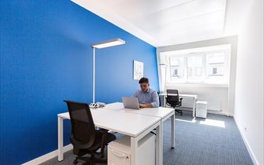 Bureau - image - 1