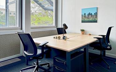 Bureau - image - 1