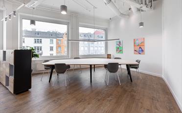 Office - image - 6