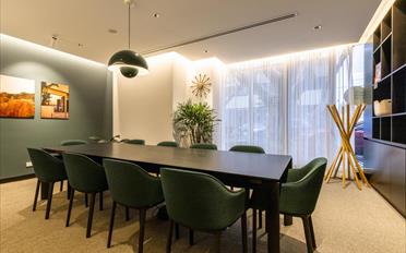 Office - image - 4