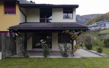 Einfamilienhaus 4.5 Zimmer - image - 1