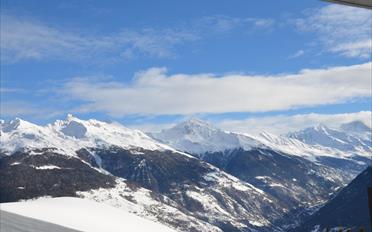 Apartment 4 rooms - image - 7