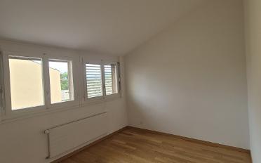 Apartment 4 rooms - image - 7