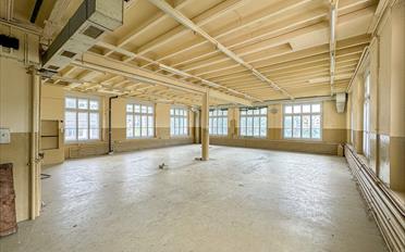 Mixed use property - image - 12