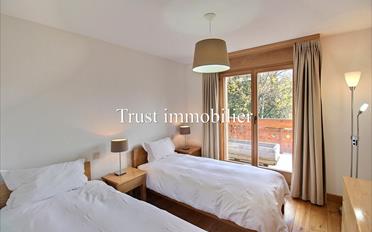Apartment 8.5 rooms - image - 8