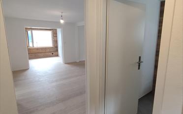 Apartment 5 rooms - image - 7