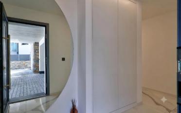 Villa 7.5 pièces - image - 3