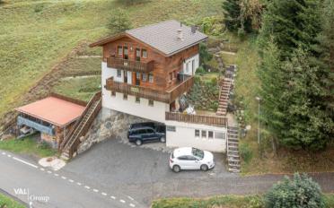 Immeuble résidentiel 7.5 pièces - image - 1