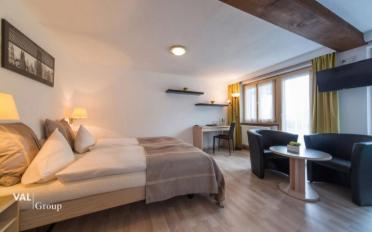 Hôtel 30 pièces - image - 7