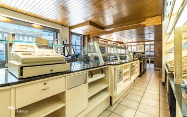 Commercial - image - 6