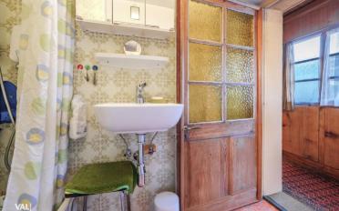 Single house 8 rooms - image - 7