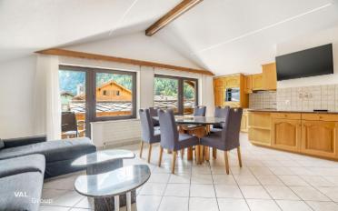 Attic flat 4.5 rooms - image - 1