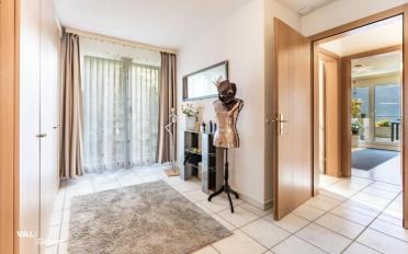 Terrassenwohnung 6.5 Zimmer - image - 9