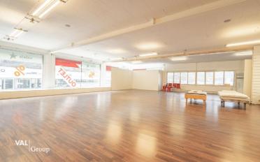 Advertising area - image - 1