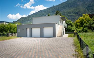 Villa 9 pièces - image - 2