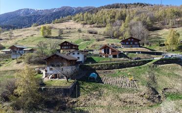Building land - image - 3