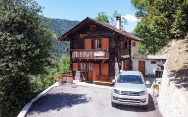 Chalet 4.5 pièces - image - 1