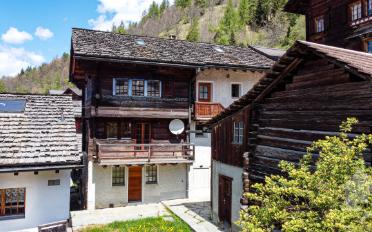 Chalet 7 pièces - image - 2