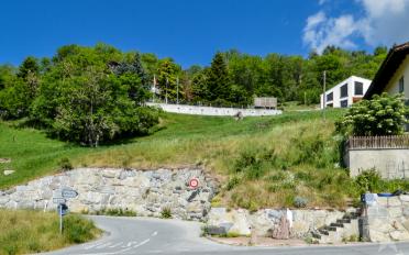 Building land - image - 8