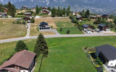 Building land - image - 2