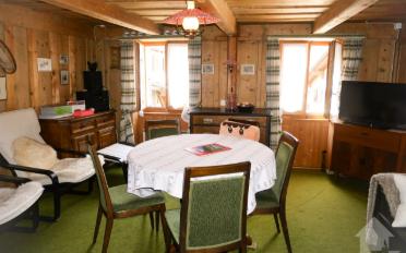 Single house 8 rooms - image - 7