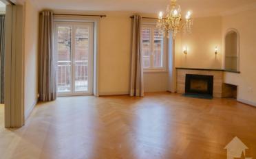 Wohnung 6.5 Zimmer - image - 1
