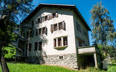 Hôtel 12 pièces - image - 1