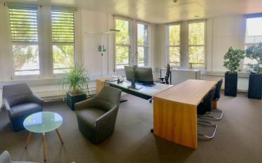 Office - image - 1