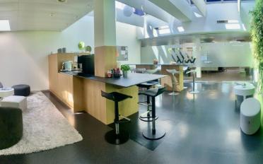Office - image - 3
