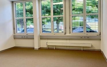 Office - image - 6