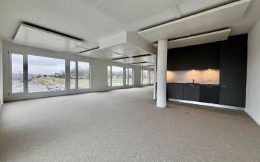 Office - image - 6