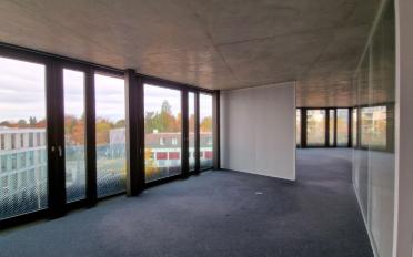 Office - image - 8