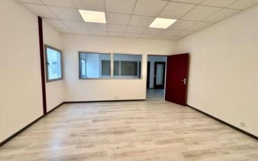 Office - image - 6