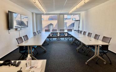 Office - image - 1