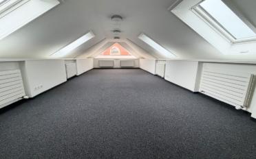 Office - image - 9