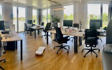 Bureau - image - 8