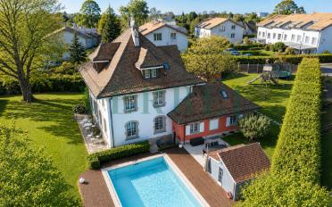 Einfamilienhaus 9 Zimmer - image - 1
