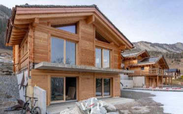 Chalet 5.5 pièces - image - 2