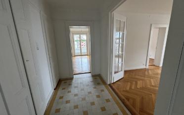 Apartment 4 rooms - image - 2