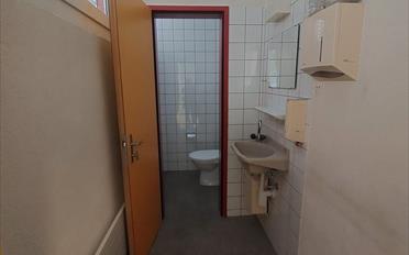 Commercial - image - 9