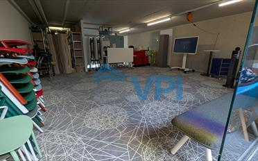 Office - image - 10