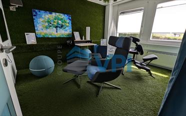 Office - image - 12