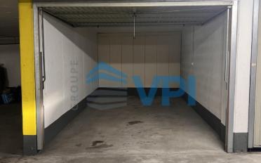 Single garage - image - 2