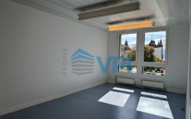 Commercial - image - 2