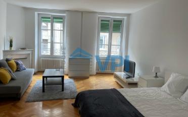 Appartement meublé 2.5 pièces - image - 2